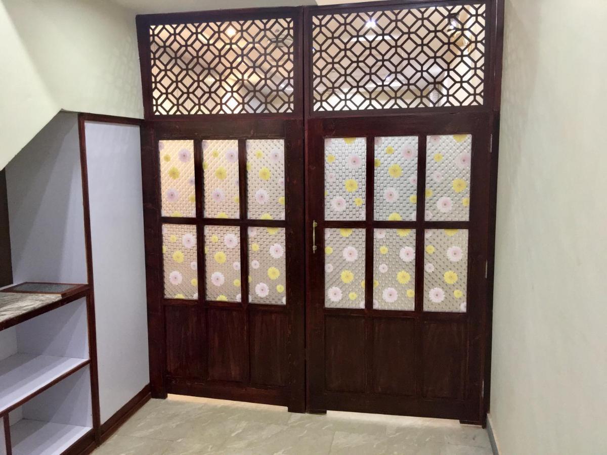 One Bed Studio Apartment Near Shaukat Khanum Lahore Exterior photo